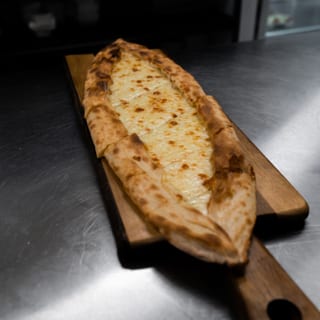 Mozzarella Pide