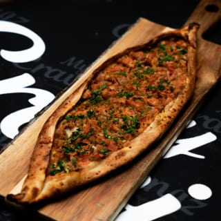 Tavuklu Pide