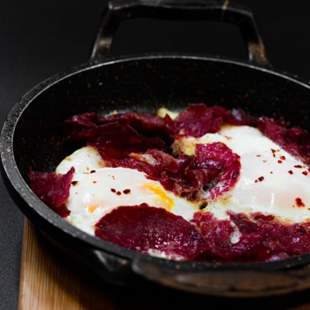 Pastirmali Yumurta.