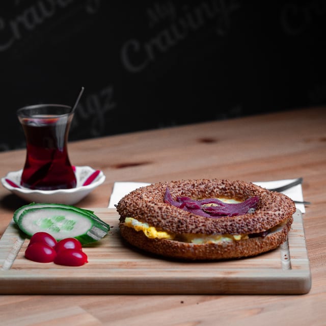 Simit Yuva Pastrami.